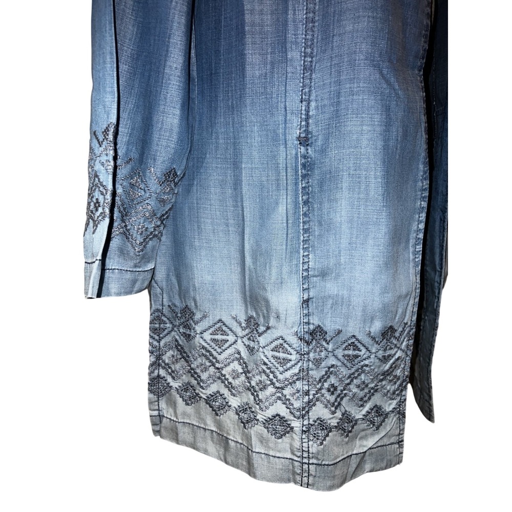 New Chico's Royal Dip Dye Chambray Embroidered Open Front Duster Jacket Size 2 L - Picture 4 of 10